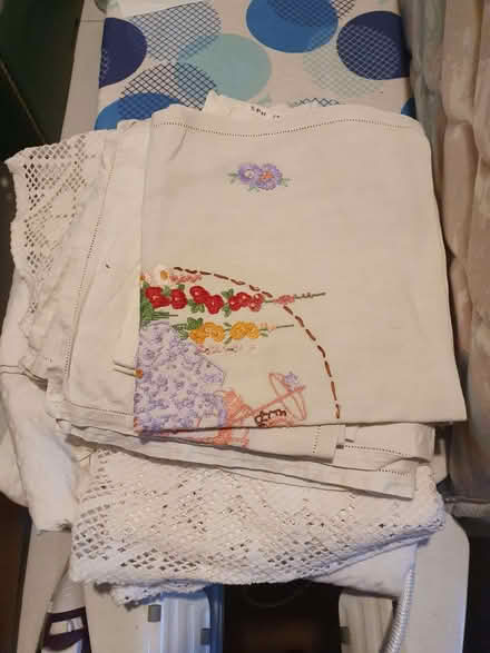 Photo of free Assorted table dressing, napkins, tablecloths etc. (Gayton CH60) #1