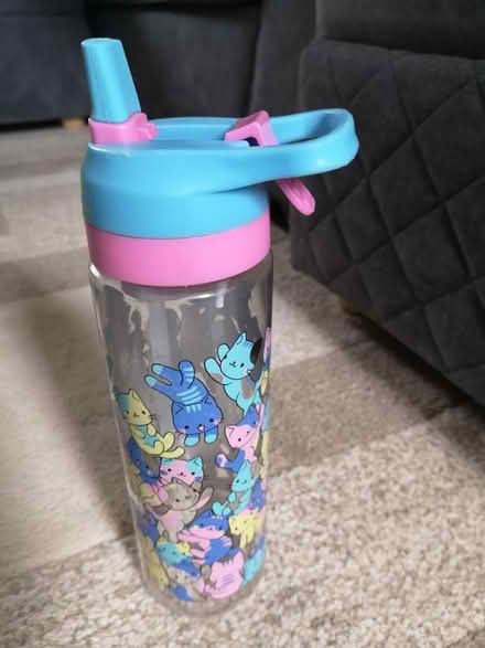 Photo of free Smiggle water bottle (Henley-on-Thames RG9) #1