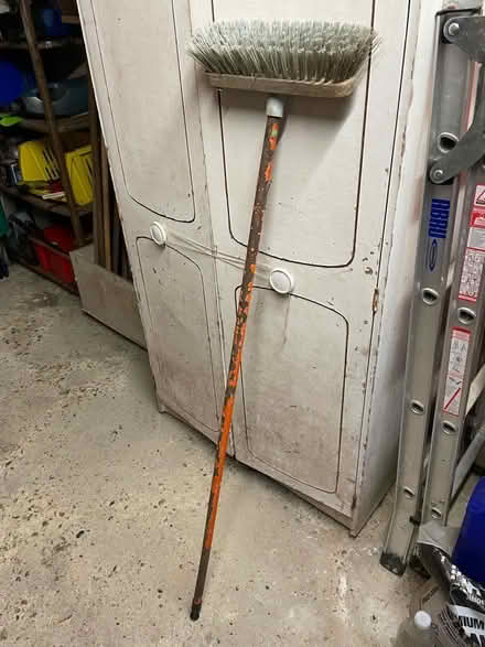 Photo of free Garden broom (Lindfield RH16) #1