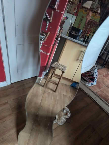 Photo of free Wavy mirrors (SY11) #1