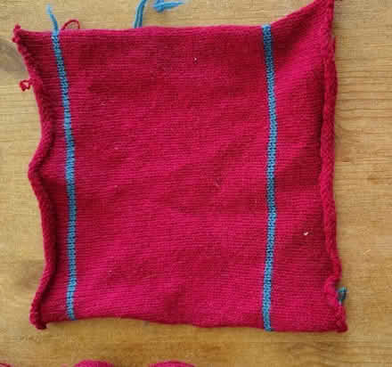 Photo of free Knitting yarn, pure wool, fine-knit (GU10) #3