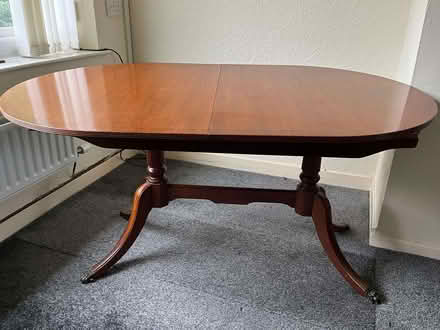 Photo of free Dining table in mahogany, seats six (Brookhouse LA2) #1