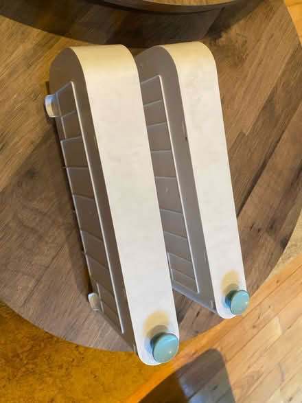 Photo of free Collection of bathroom bits (East dulwich) #1