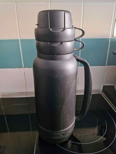Photo of free Large Thermos with 2 cups 1.5 or 2l (Northolt UB5) #1