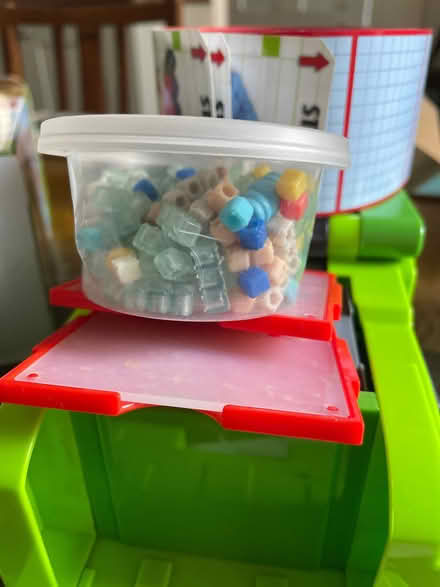 Photo of free Kids craft ‘Qixels 3D’ (Starbeck HG2) #3