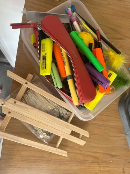 Photo of free stationery/art supplies (Lichfield WS13) #1