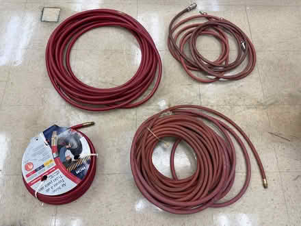 Photo of free Air hose (near Tartan/ Jockvale) #1