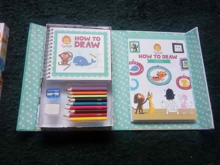 Photo of free Colouring and drawing sets (RG30) #1