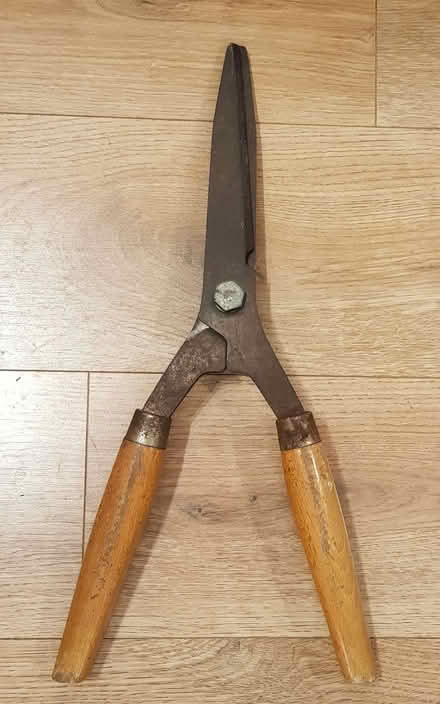Photo of free Garden shears (Kettlesing Bottom HG3) #2
