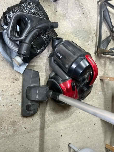 Photo of free Vacuum cleaner (Horsforth LS18) #1