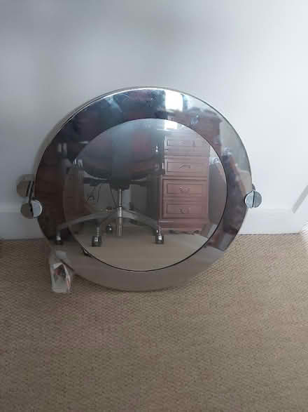 Photo of free Round pivot mirror (Drayton OX14) #1