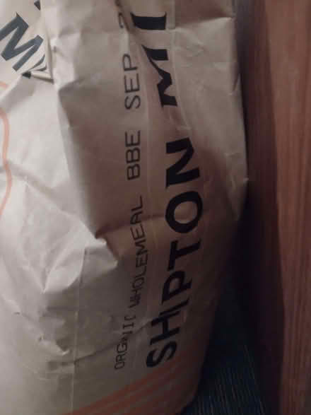 Photo of free 25kg Shipton Mill Organic Stoneground Wholemeal Flour (Broughty Ferry DD5) #3