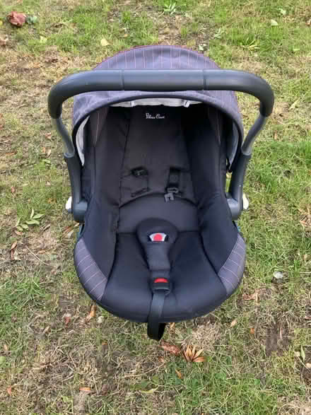Photo of free Baby Car Seat (Tilehurst RG31) #1