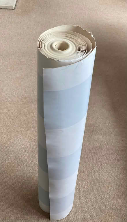 Photo of free A roll of wallpaper in blue (Woodford IG8) #1