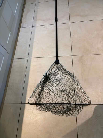 Photo of free Fold up Landing net (RG8 (Whitchurch Hill)) #1