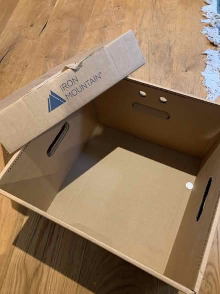 Photo of free Archive Document Box with lid (City Centre NR3) #2