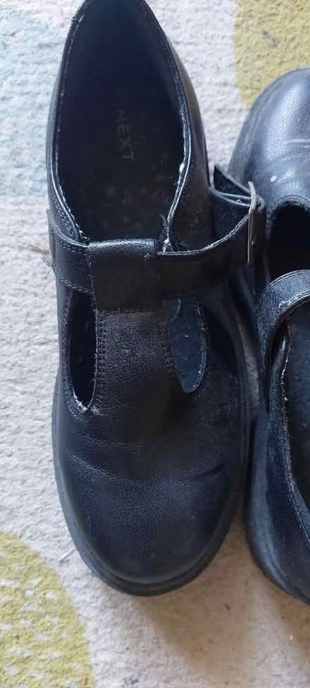 Photo of free Girls/ women's shoes size 5 (Lower Weston) #4