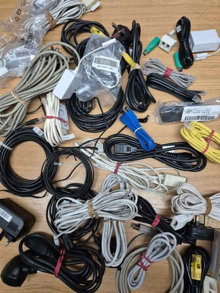 Photo of free Cables (Great Moor SK2) #1
