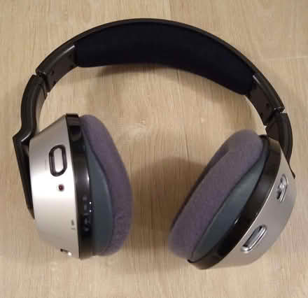 Photo of free Philips SHC8525 Wireless Headphone System (Kenilworth CV8) #3