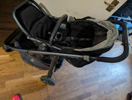 Photo of free Baby pram (MK40) #1