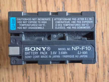 Photo of free 5 Mini DV video tapes and one Sony DV Battery (West End LA4) #1