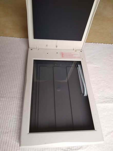 Photo of free Mustek 1200 CP Retro flatbed scanner – untested (Hatfield Peverel CM3) #2