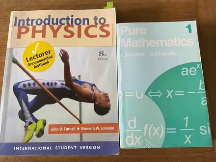 Photo of free Maths/Science Books (GU18) #1