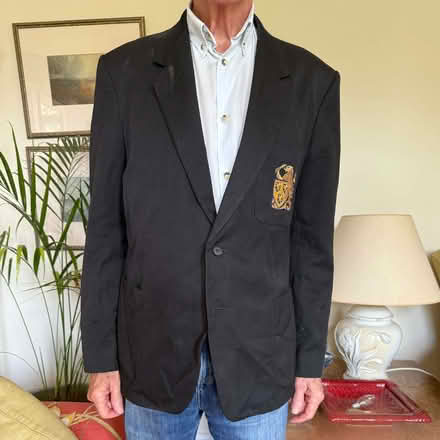 Photo of free Hampton School blazer (Cambrian Gate TW10) #1