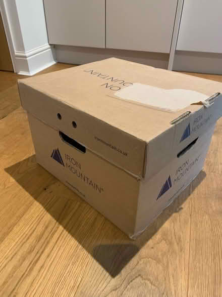 Photo of free Archive Document Box with lid (City Centre NR3) #1