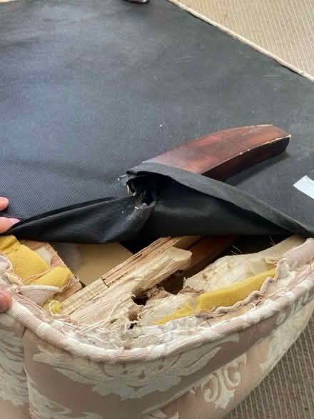 Photo of free Chair (Tn57JU) #2