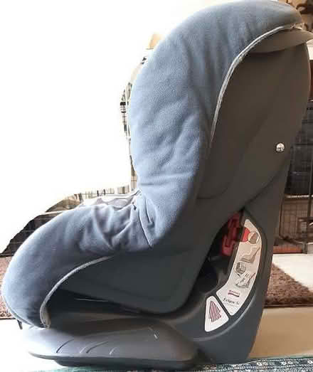 Photo of free Britax Child Car Seat (Leigh-on-Sea SS9) #3