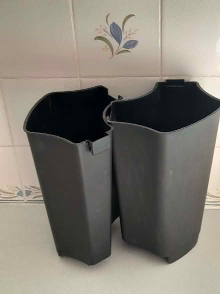 Photo of free Outdoor plant holders (Kidlington OX5) #1
