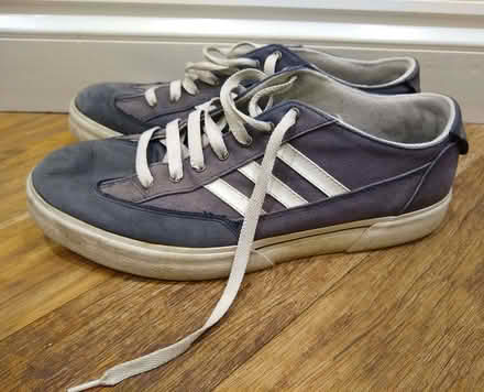 Photo of free Men's Adidas Trainers UK size 11 (Kenilworth CV8) #3