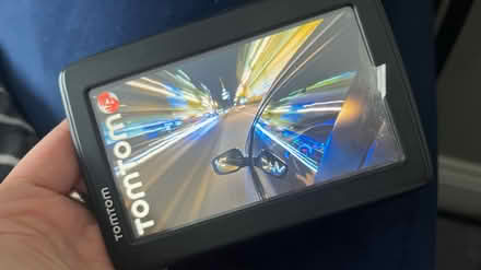 Photo of free tomtom smart20 sat nav (HA1 Harrow) #3