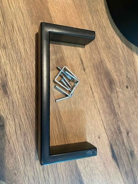 Photo of free Collection of bathroom bits (East dulwich) #4