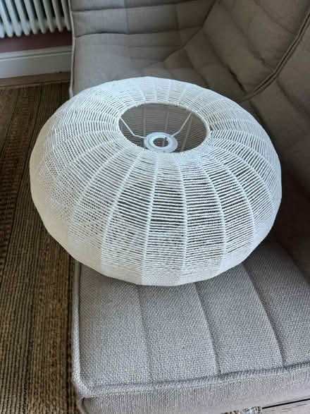 Photo of free White woven light shade (BN41) #1