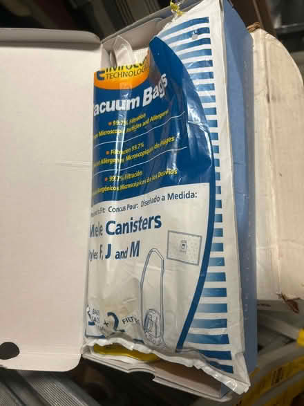 Photo of free Used Miele vacuum cleaner (Walnut Creek) #4