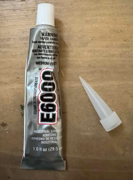 Photo of free E6000 glue (Levenshulme, M19) #1