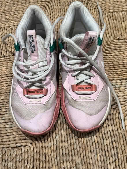 Photo of free Girls basketball shoes size UK4 (Chelsea Green SW3) #1