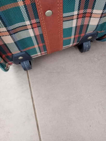 Photo of free Large suitcase (Prestwood HP16) #3