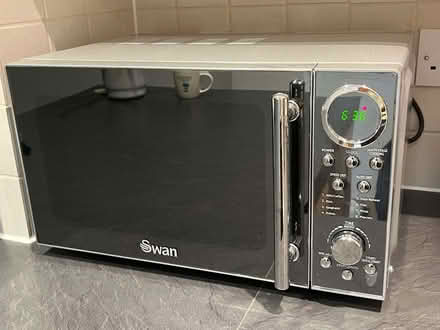 Photo of free Swan Microwave (Greenwich SE10) #1