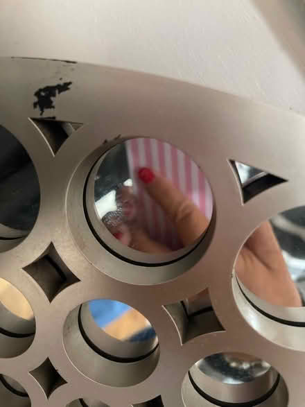 Photo of free Round mirror (West Bridgford NG2) #2