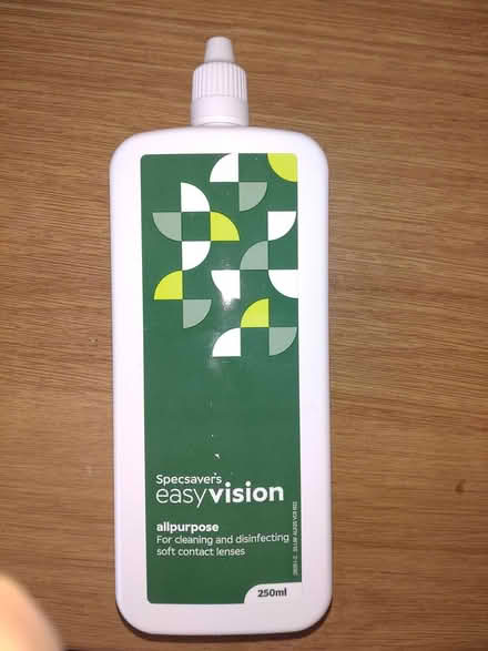 Photo of free contact lens solution (GU22) #1