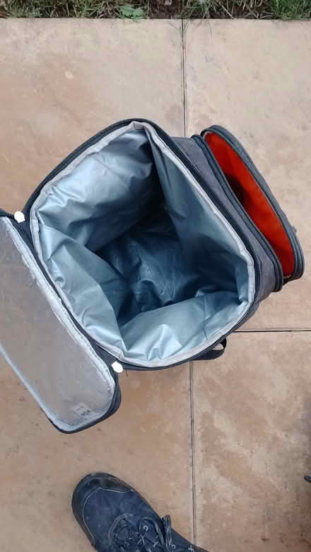 Photo of free 18L insulated lunch rucksack bag (Silverstone NN12) #2