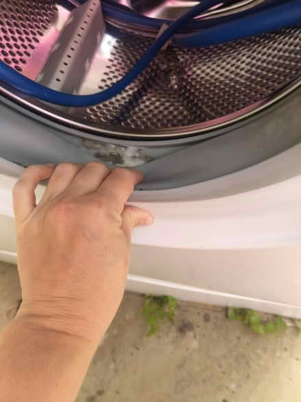Photo of free Functioning wash machine (Audley Road SN14) #3