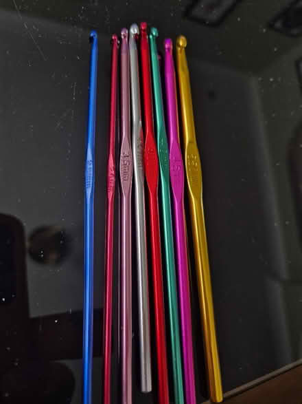 Photo of free Various crochet hooks (Heybridge CM9) #1