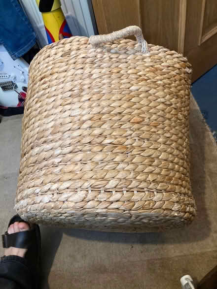 Photo of free Basket with handles (Blackford EH9) #1