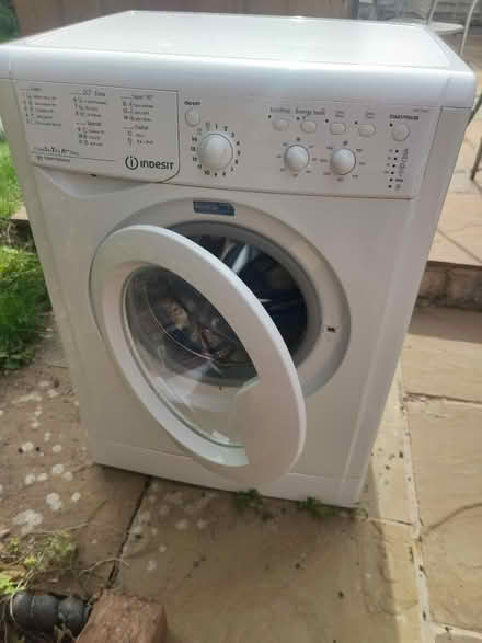 Photo of free Functioning wash machine (Audley Road SN14) #1