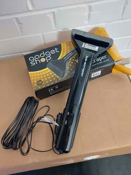 Photo of free Heated Car Ice Scraper (Morley Green SK9) #1