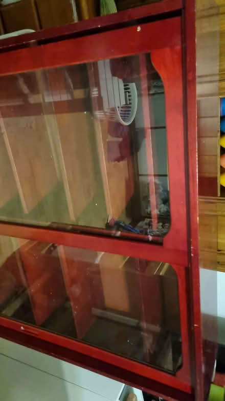 Photo of free Display cabinet approx (St albans AL4) #1